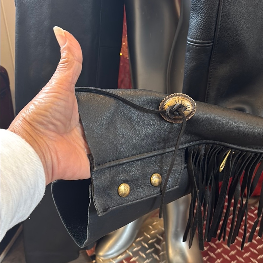 Women’s Leather  Chaps - Picture 6 of 10